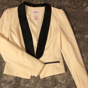 Office ready blazer!